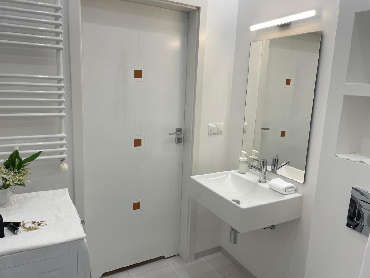 Apartment Przystan W Ustce - 120 M2 - 200 M Od Plazy Mickiewicza 2 *